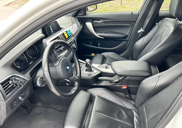 BMW Seria 1 cena 95000 przebieg: 135000, rok produkcji 2018 z Chełm małe 254